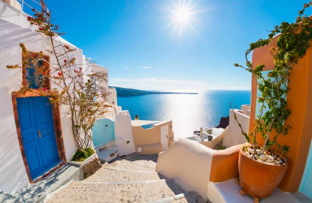 19-Day Turkey & Greek Islands Tour: Istanbul, Santorini, Rhodes